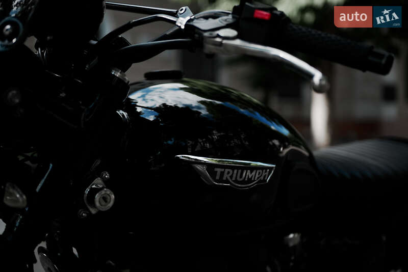 Мотоцикл Классик Triumph Scrambler 2015 в Одессе