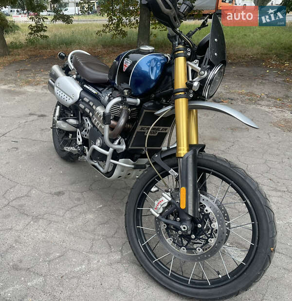 Скремблер Triumph Scrambler 2019 в Киеве