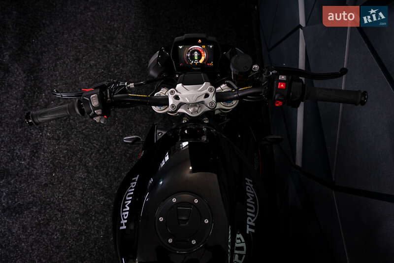 Мотоцикл Без обтекателей (Naked bike) Triumph Speed Triple 2021 в Киеве