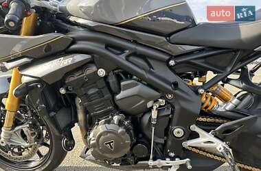 Мотоцикл Спорт-туризм Triumph Speed Triple 2022 в 