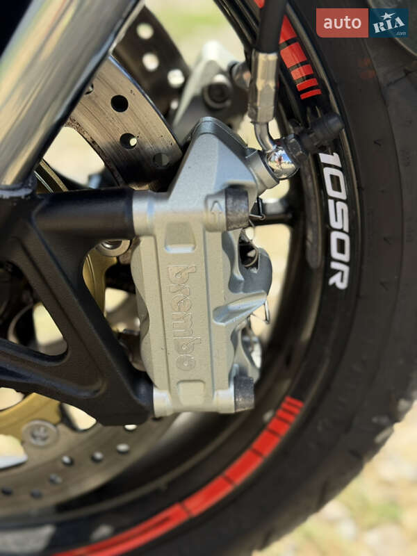 Мотоцикл Без обтекателей (Naked bike) Triumph Speed Triple 2010 в Черновцах