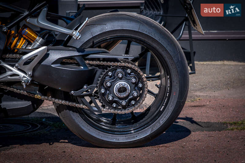 Спортбайк Triumph Speed Triple 2023 в Киеве фото 12 Спортбайк Triumph Speed Triple 2023 в Киеве