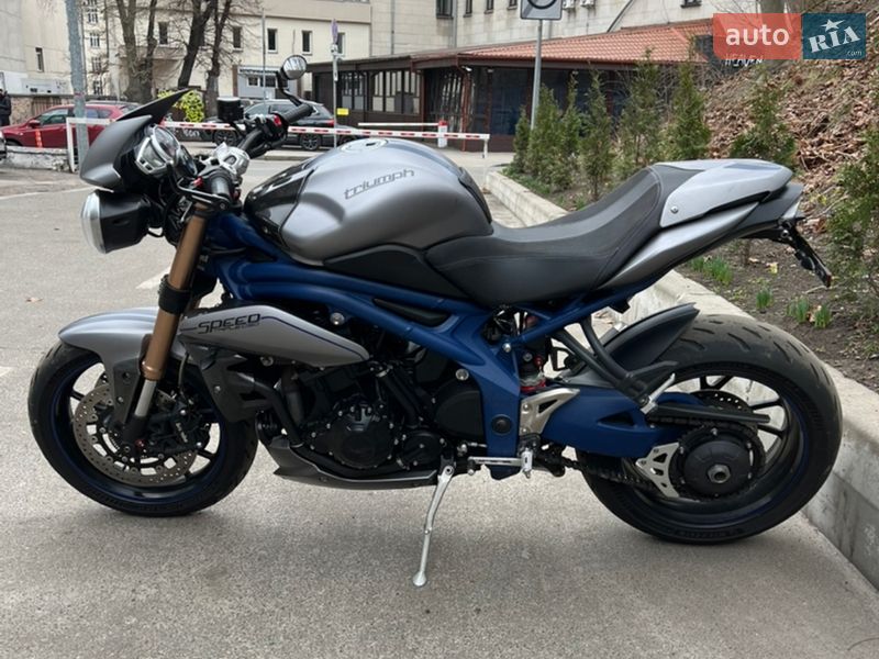 Мотоцикл Без обтекателей (Naked bike) Triumph Speed Triple 2014 в Киеве