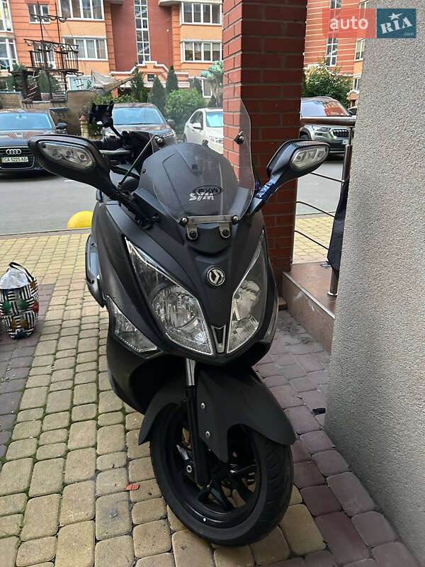 Мотоцикл Спорт-туризм Triumph ST 1050 2006 в Киеве