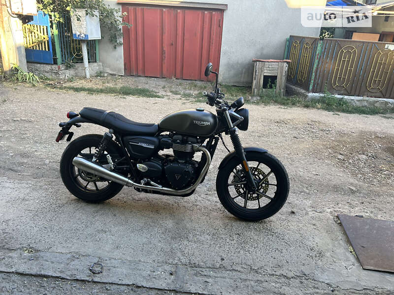 Кафе рейсер Triumph Street Twin 2019 в Одесі