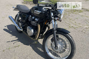 Мотоцикл Классик Triumph Thruxton 2015 в 