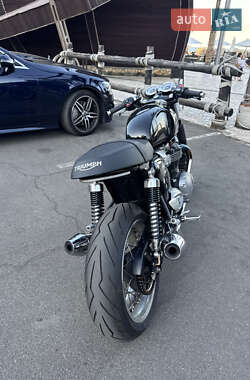 Кафе рейсер Triumph Thruxton 2016 в 