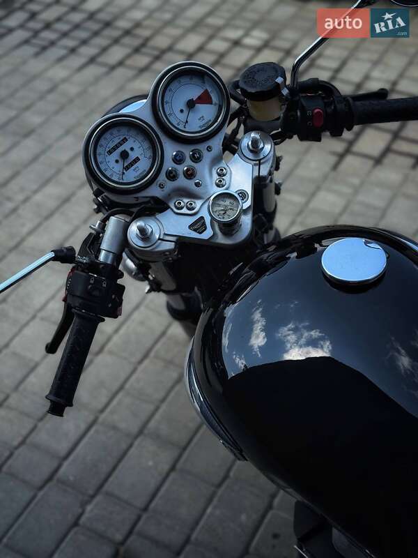 Кафе рейсер Triumph Thruxton 2005 в Одесі