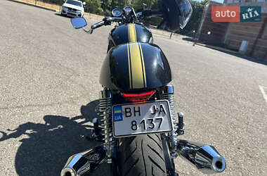 Кафе рейсер Triumph Thruxton 2012 в 