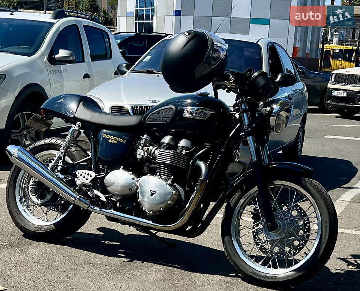 Triumph Thruxton 2012 Triumph Thruxton 2012