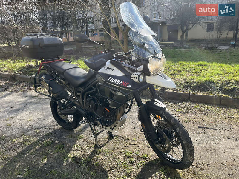 Мотоцикл Туризм Triumph Tiger 2015 в 