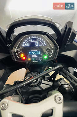 Мотоцикл Внедорожный (Enduro) Triumph Tiger 2022 в 