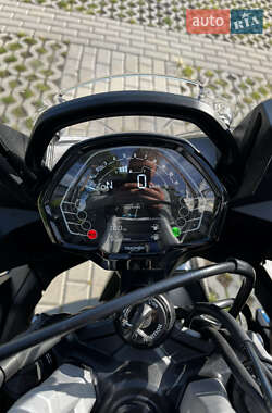 Мотоцикл Спорт-туризм Triumph Tiger 2022 в 