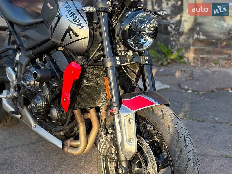 Мотоцикл Без обтекателей (Naked bike) Triumph Trident 660 2023 в Киеве