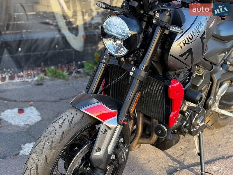 Мотоцикл Без обтекателей (Naked bike) Triumph Trident 660 2023 в Киеве