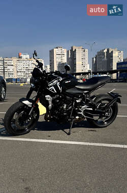 Мотоцикл Без обтекателей (Naked bike) Triumph Trident 2021 в Киеве