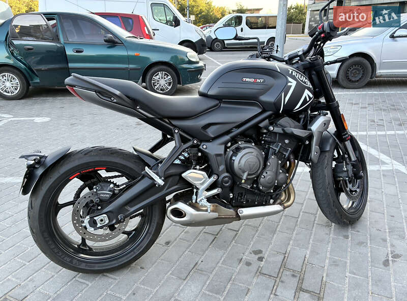 Мотоцикл Классик Triumph Trident 2021 в Днепре фото 6 Мотоцикл Классик Triumph Trident 2021 в Днепре