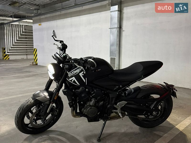 Мотоцикл Без обтекателей (Naked bike) Triumph Trident 2023 в Днепре