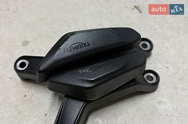 Мотоцикл Без обтекателей (Naked bike) Triumph Trident 2023 в Киеве фото 14 Мотоцикл Без обтекателей (Naked bike) Triumph Trident 2023 в Киеве
