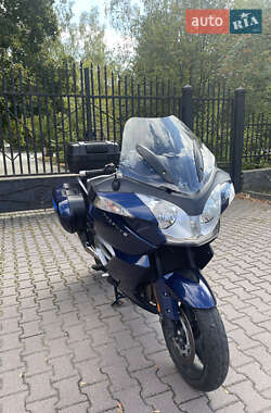 Мотоцикл Спорт-туризм Triumph Trophy 2012 в 