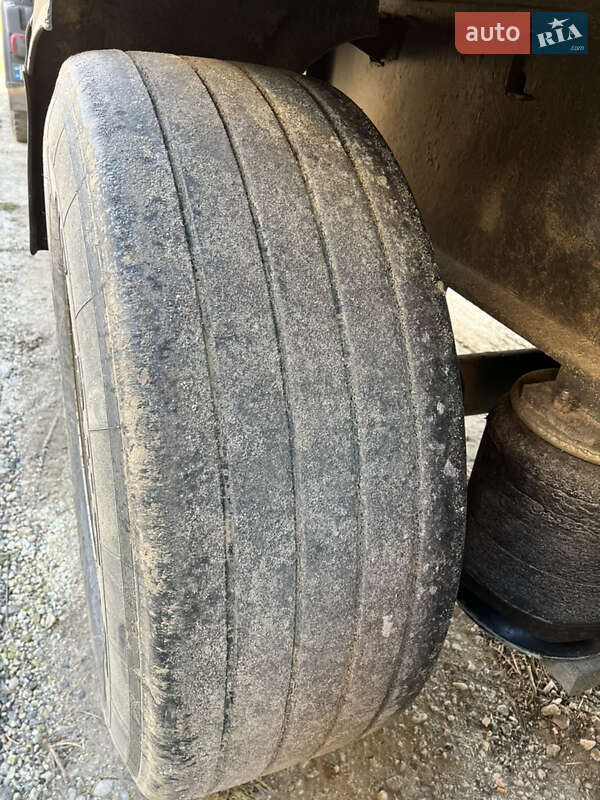 Зерновоз - полуприцеп Trouillet ST 2002 в Николаеве фото 10 Зерновоз - полуприцеп Trouillet ST 2002 в Николаеве