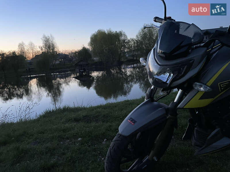 Грузовые мотороллеры, мотоциклы, скутеры, мопеды TVS Apache RTR 200 2021 в Киеве