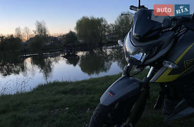 Вантажні моторолери, мотоцикли, скутери, мопеди TVS Apache RTR 200 2021 в 