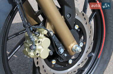 Мотоцикл Без обтекателей (Naked bike) TVS Apache RTR 200 2021 в 