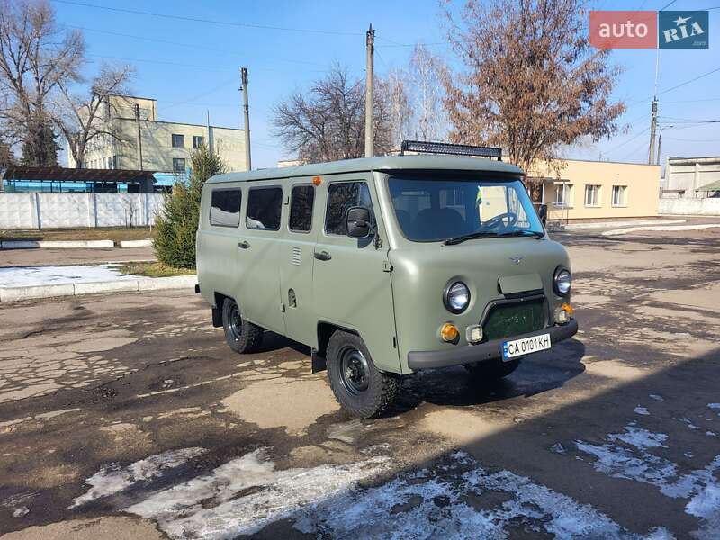 Минивэн УАЗ 2206 1998 в Черкассах