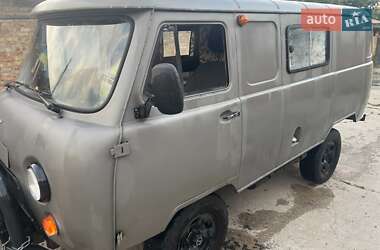 Внедорожник / Кроссовер УАЗ 2206 2002 в 