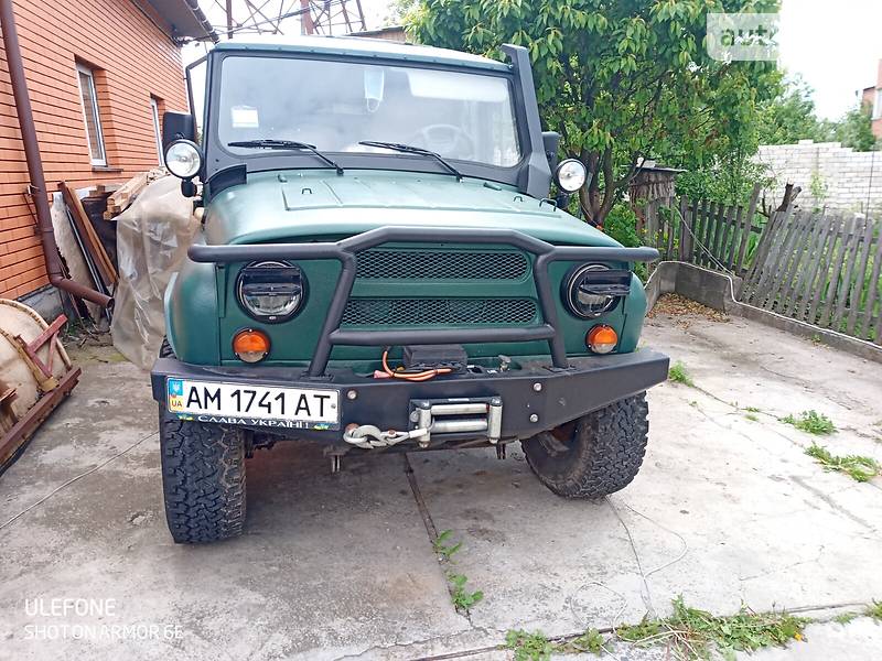 Внедорожник / Кроссовер УАЗ 31512 1992 в Житомире