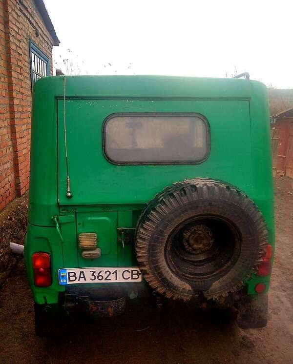 Позашляховик / Кросовер УАЗ 31512 1989 в Новоукраїнці