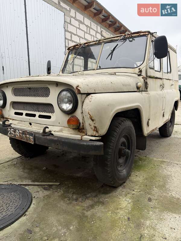 Внедорожник / Кроссовер УАЗ 31512 1986 в Киеве