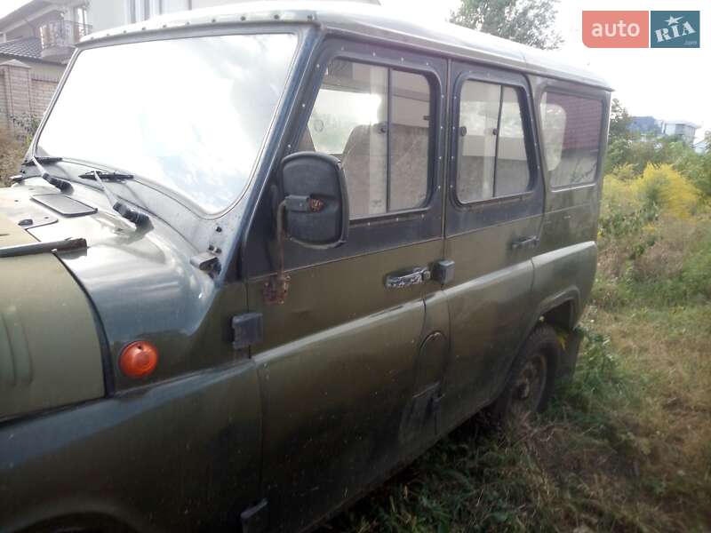 Позашляховик / Кросовер УАЗ 31514 1982 в Чернівцях