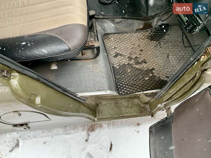 Внедорожник / Кроссовер УАЗ 31514 2003 в Кривом Роге фото 43 Внедорожник / Кроссовер УАЗ 31514 2003 в Кривом Роге