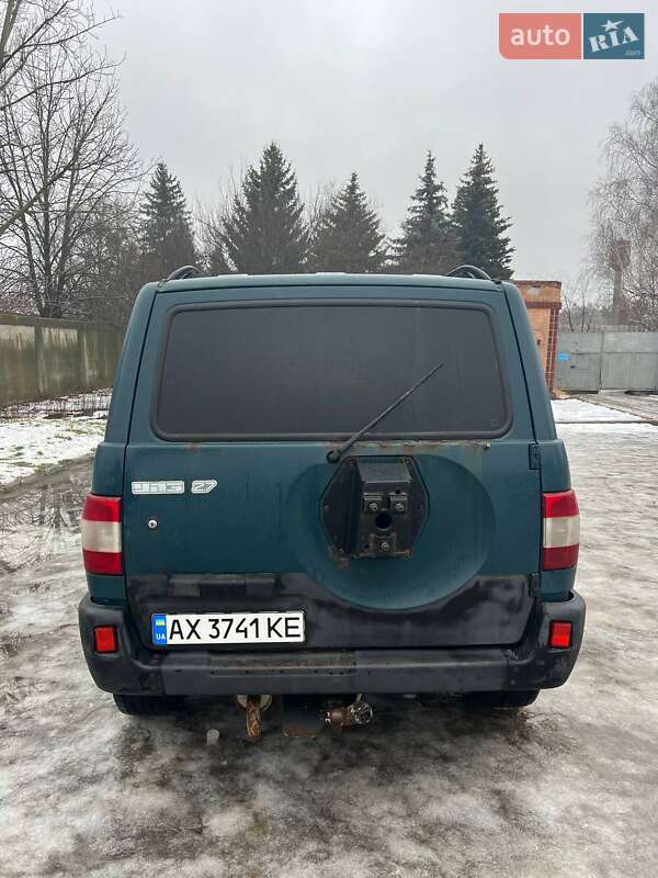 Внедорожник / Кроссовер УАЗ 3160/3162 2004 в Харькове