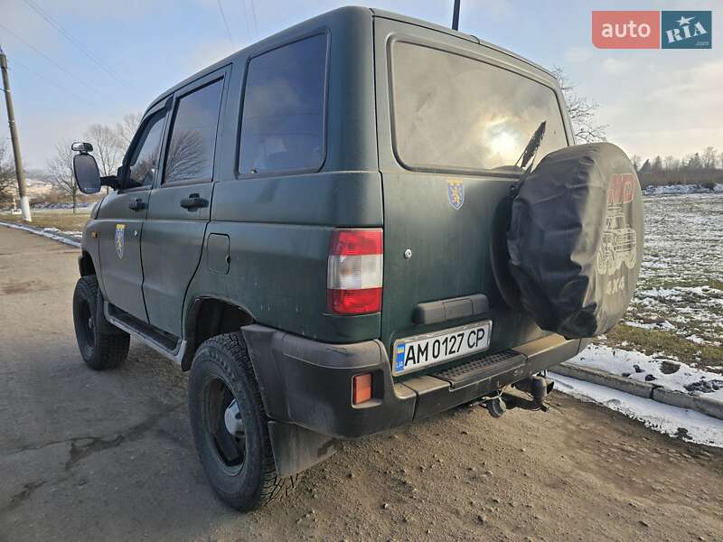 Внедорожник / Кроссовер УАЗ 3160/3162 2004 в Сумах