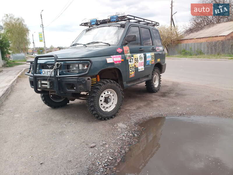 Внедорожник / Кроссовер УАЗ 3160 Симбир 2004 в Смеле