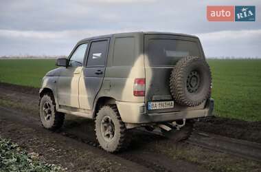 Внедорожник / Кроссовер УАЗ 3162 Симбир 2004 в 