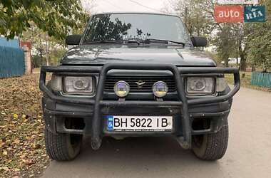Позашляховик / Кросовер УАЗ 3162 Симбір 2005 в 