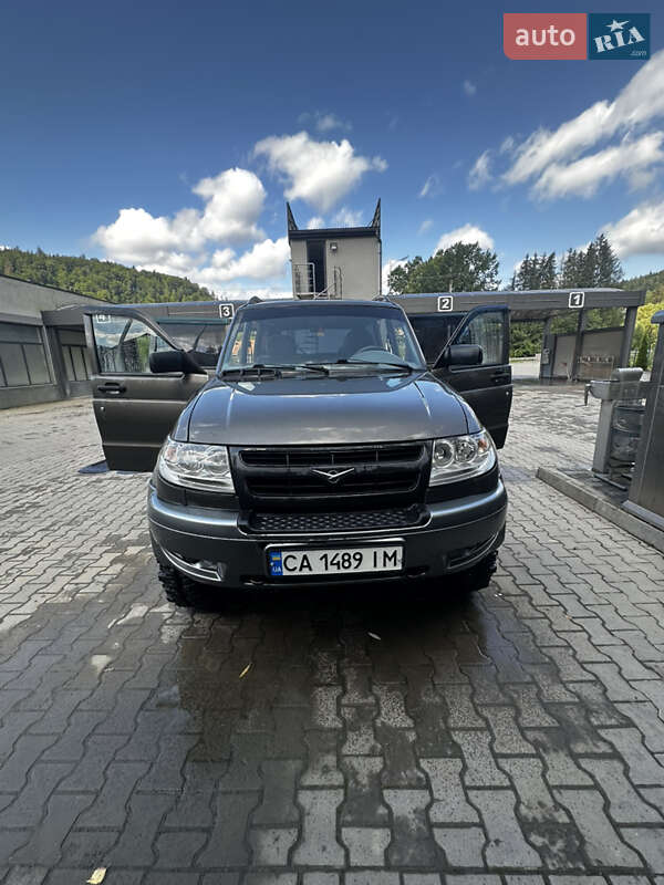 Внедорожник / Кроссовер УАЗ 3163 Patriot 2006 в Яремче