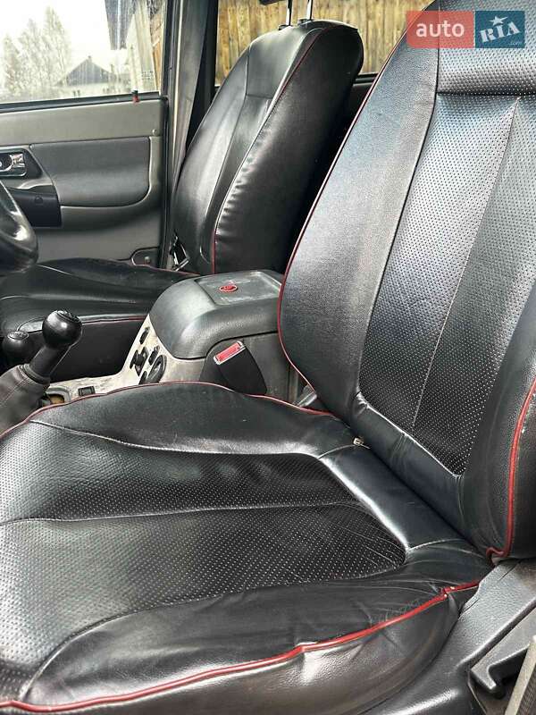 Позашляховик / Кросовер УАЗ 3163 Patriot 2006 в Березному фото 8 Позашляховик / Кросовер УАЗ 3163 Patriot 2006 в Березному