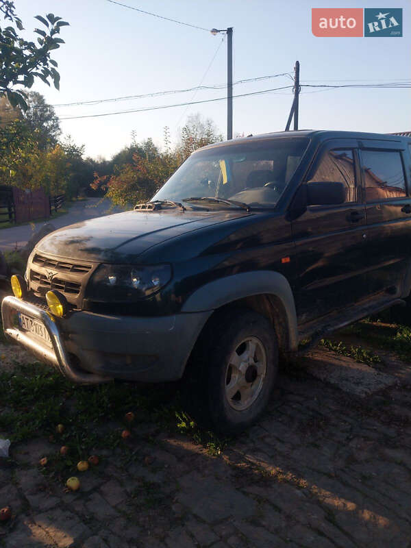 УАЗ 3163 2005