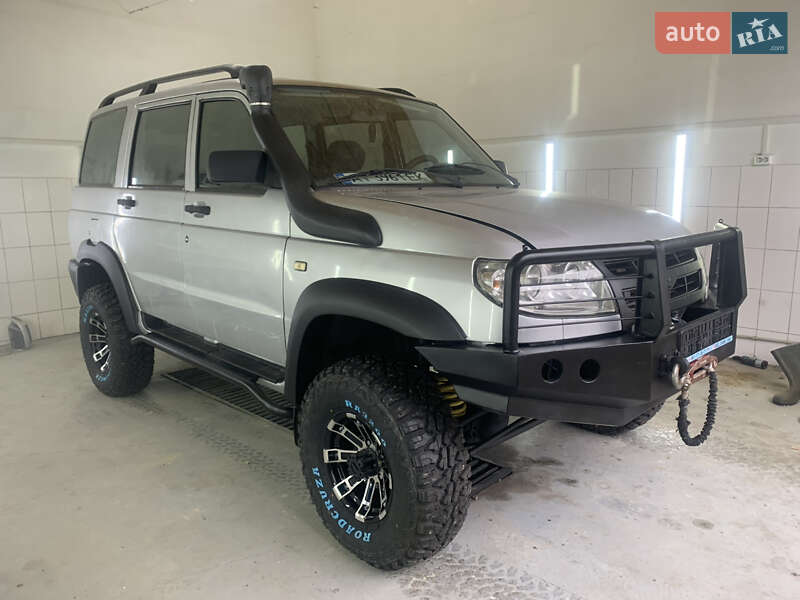 Внедорожник / Кроссовер УАЗ 3163 2005 в Яремче