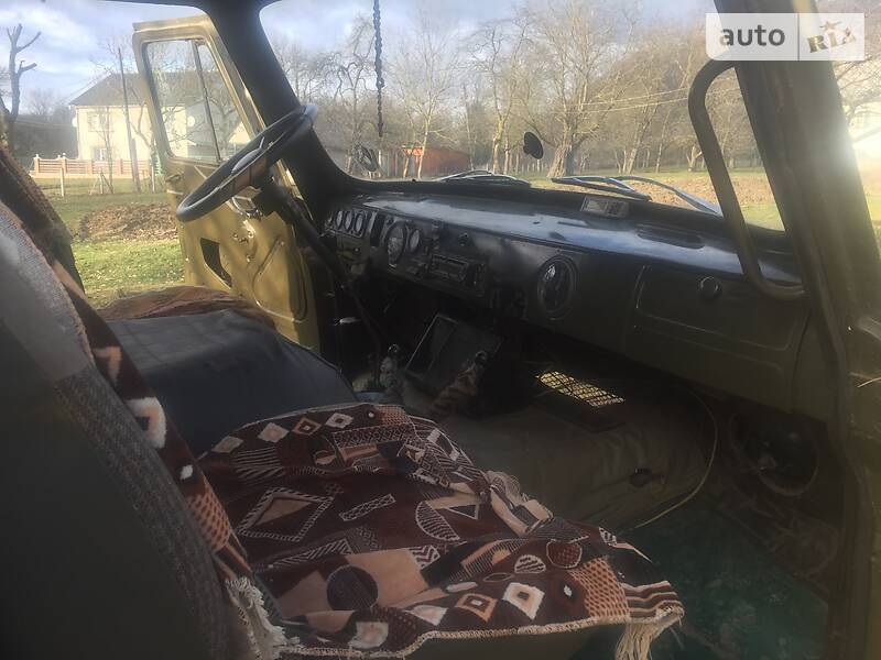 Внедорожник / Кроссовер УАЗ 3303 1990 в Тячеве