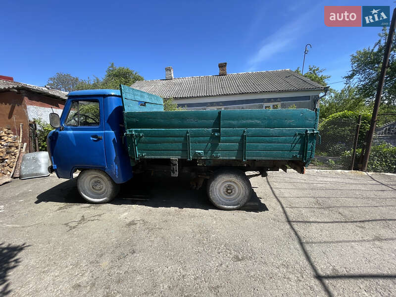 Пикап УАЗ 3303 1993 в Ровно