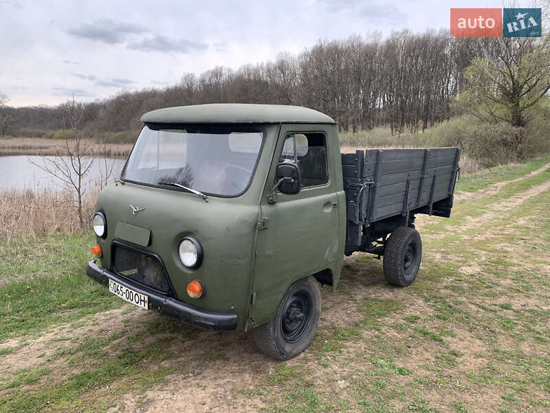 УАЗ 3303 1989