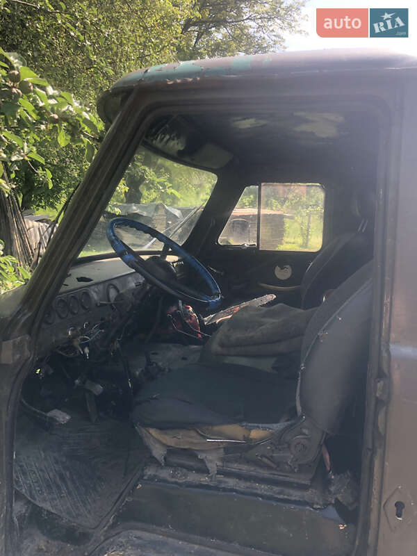 Внедорожник / Кроссовер УАЗ 3303 1986 в Косове