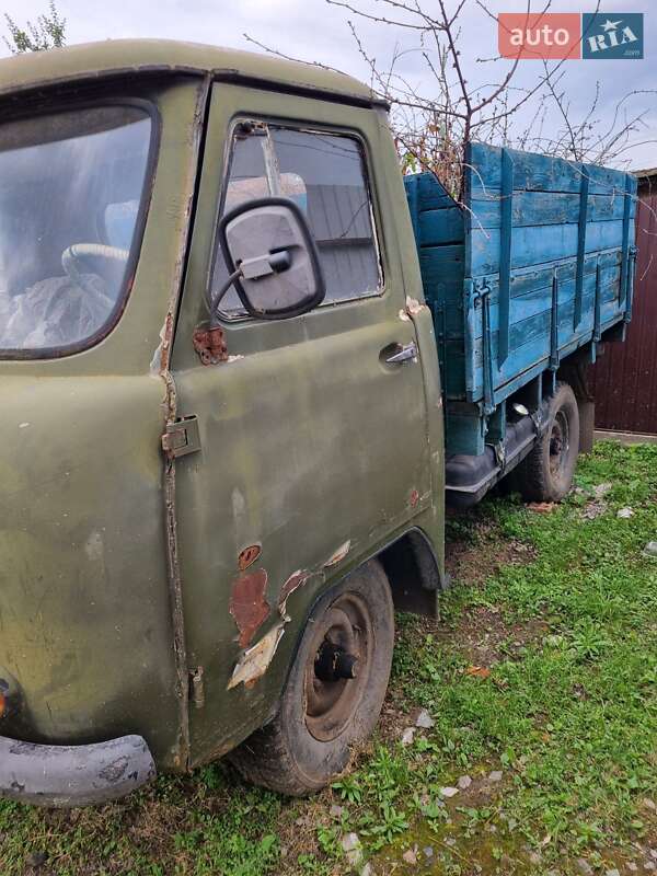 Другие грузовики УАЗ 3303 1987 в Лубнах