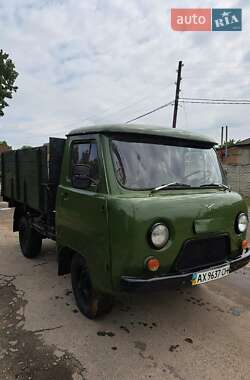 Внедорожник / Кроссовер УАЗ 3303 1990 в Валках